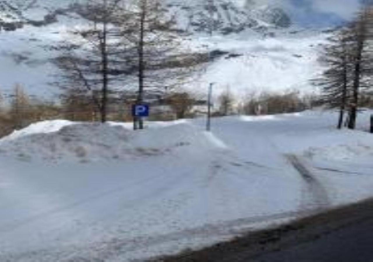 Casa Cervinia Shuss 2 Apartment เบรยล์-แชร์วิเนีย ภายนอก รูปภาพ